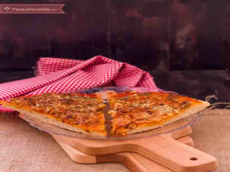 Sardine pizza, a very easy pizza recipe | Recipes for Kids